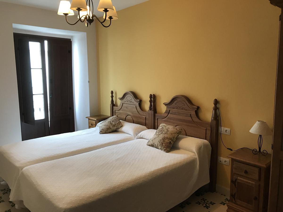 Casa Rural La Plazuela Касала де ла Сиера Екстериор снимка